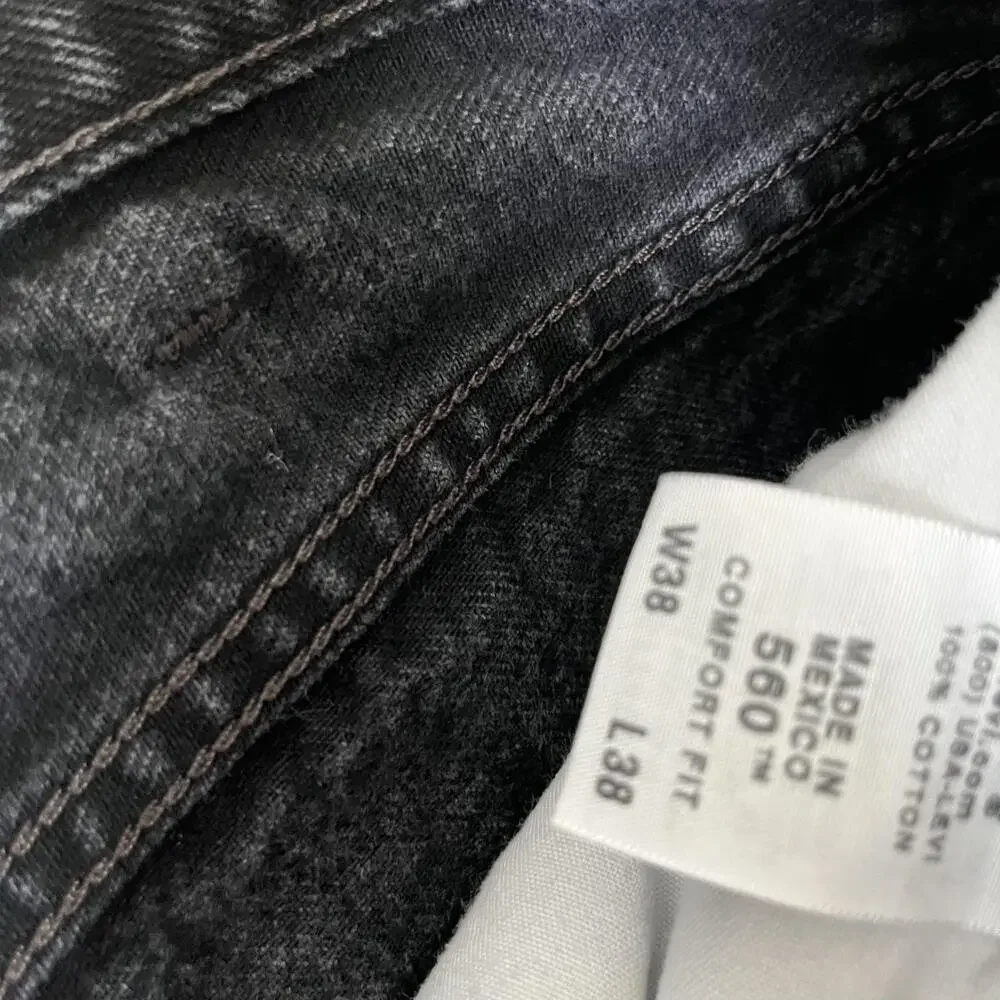Levi's 560 Jeans Mens 36x38 Black Relaxed Tapered Denim Dark Wash READ
